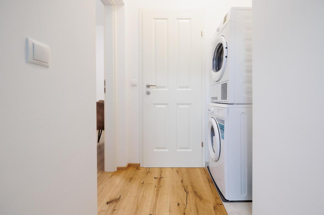 Grosszuegiges App. 2 Schlafzimmer Apartamento *