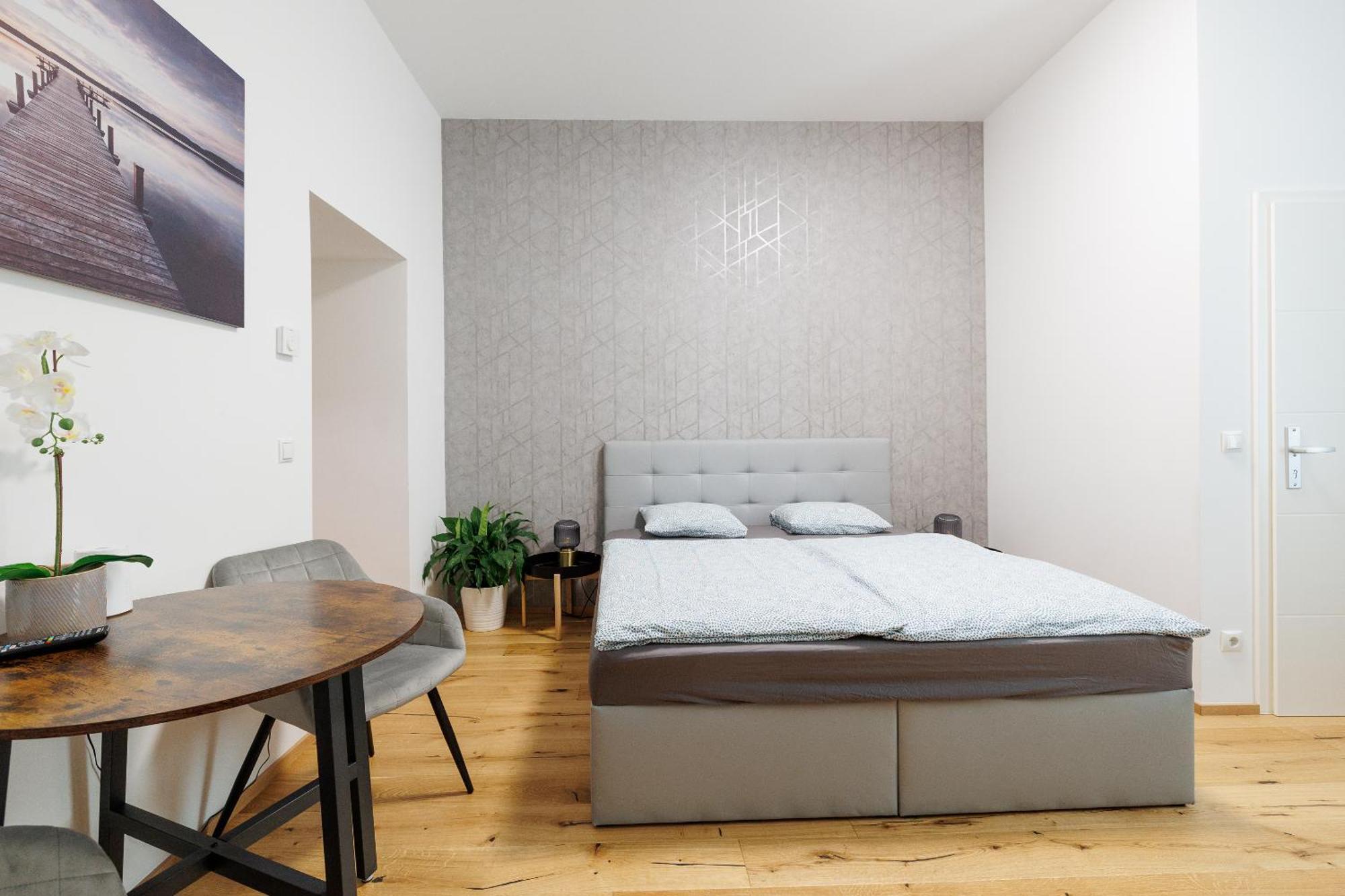 Grosszuegiges App. 2 Schlafzimmer Apartamento *
